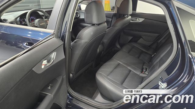 Kia K3 (II) 1.6 Trendy 2022 — фото 15