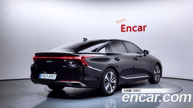 Kia K8 Hybrid Signature 2022 — фото 2