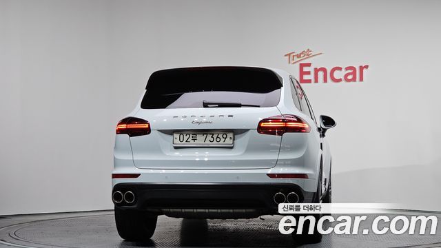 Porsche Cayenne 3.0 Diesel Platium Edition 958 2017 — фото 4