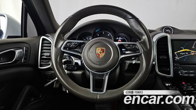Porsche Cayenne 3.0 Diesel Platium Edition 958 2017 — фото 13