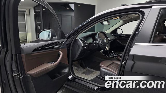 BMW X4 (G02) xDrive20d xLine 2022 — фото 11