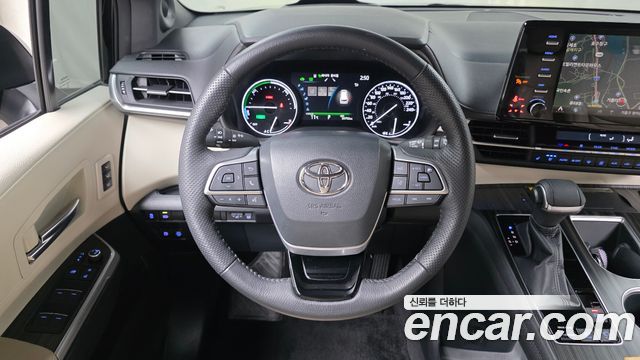 Toyota Sienna (IV) 2.5 Hybrid 2WD 2021 — фото 13