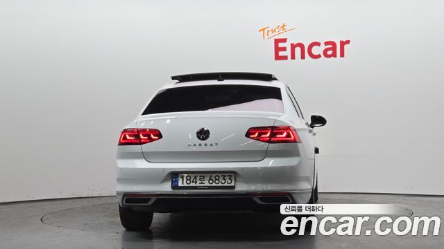 Volkswagen Passat GT (B8) 2.0 TDI Prestige 2022 — фото 4