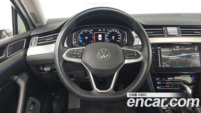 Volkswagen Passat GT (B8) 2.0 TDI Prestige 2022 — фото 13