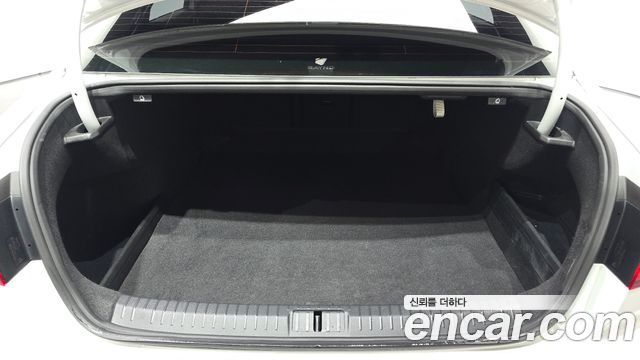 Volkswagen Passat GT (B8) 2.0 TDI Prestige 2022 — фото 20