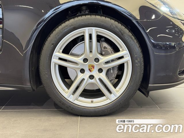 Porsche Panamera (971) 3.0 AWD 2020 — фото 6