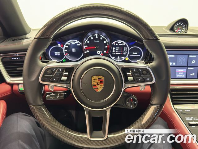Porsche Panamera (971) 3.0 AWD 2020 — фото 10