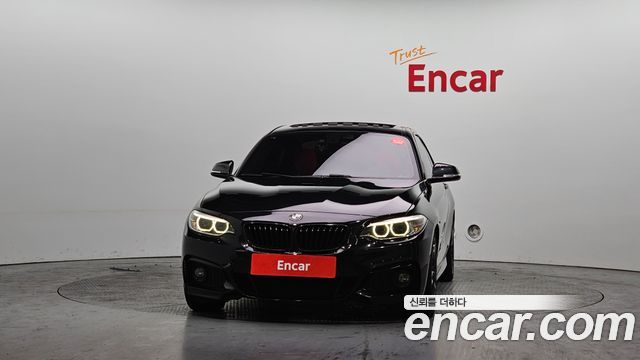 BMW 2 Series (F22) 220d M Sport Coupe 2014 — фото 3