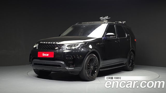 Land Rover Discovery 5 3.0 TD6 HSE Luxury 2017 — фото 1