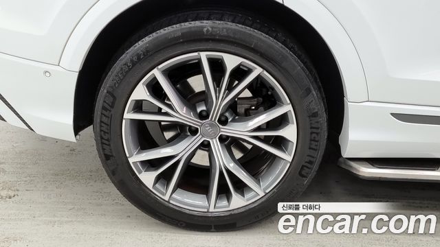 Audi Q8 (4M) 50 TDI Quattro Premium 2020 — фото 22