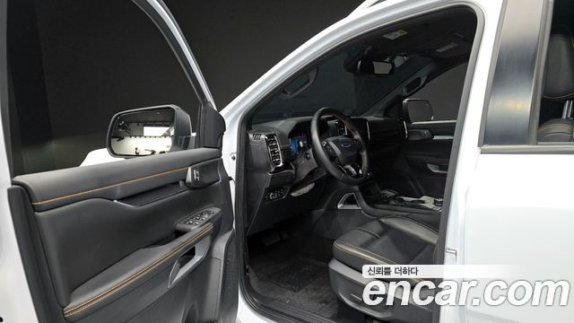 Ford Ranger (IV) 2.0 Wildtrack 2023 — фото 10