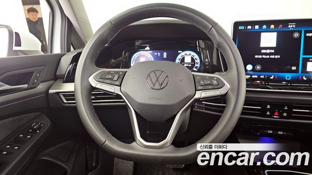 Volkswagen Golf (VIII) 2.0 TDI Prestige 2025 — фото 13