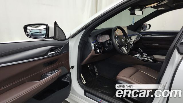 BMW 6 Series GT (G32) 620d M Sport 2024 — фото 10