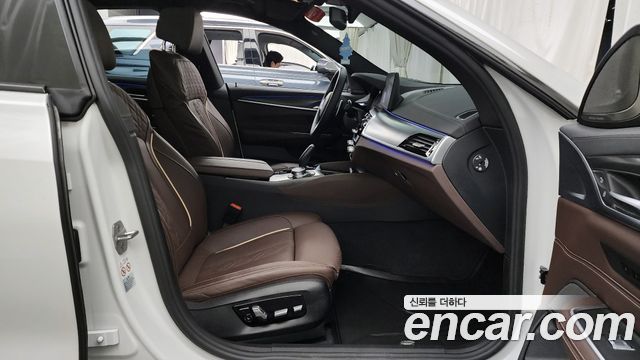 BMW 6 Series GT (G32) 620d M Sport 2024 — фото 11