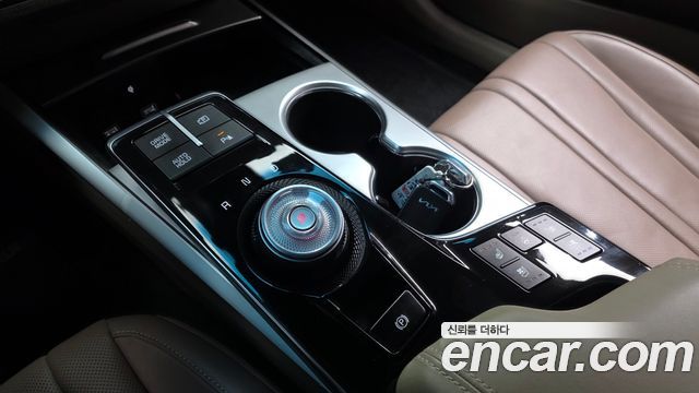 Kia K8 Hybrid Noblesse 2022 — фото 9