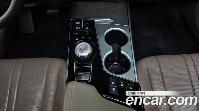 Kia K8 Hybrid Noblesse Lite 2023 — фото 9