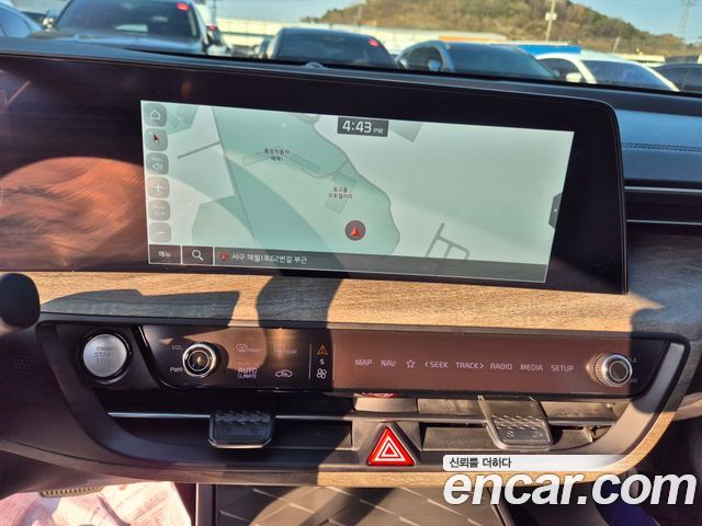 Kia K8 2.5 Gasoline 2WD Noblesse Light 2023 — фото 16
