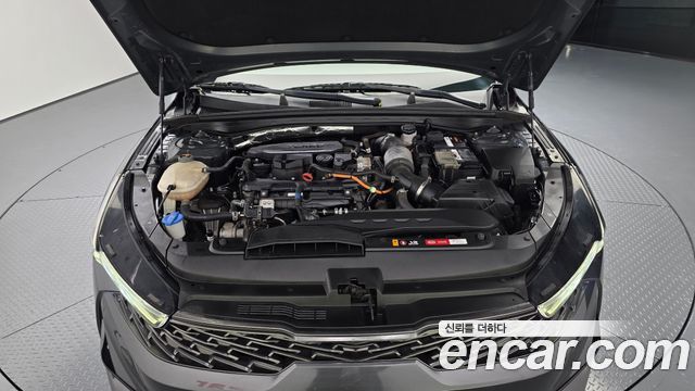 Kia K5 (III) 1.6 Turbo Prestige 2021 — фото 6