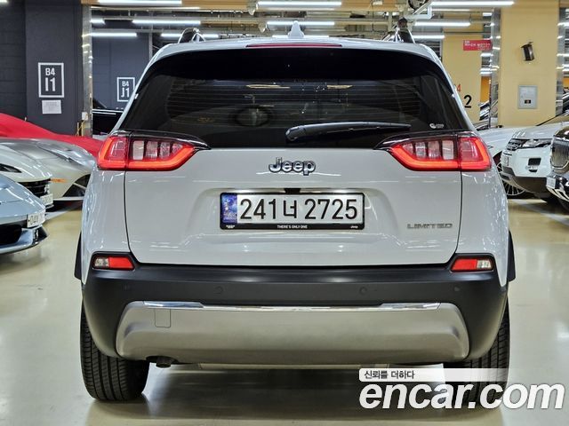 Jeep Cherokee (KL) 2.4 Limited 2WD 2022 — фото 4