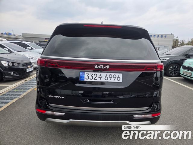 Kia Carnival (IV) Gasoline 9-Seater Noblesse 2023 — фото 4