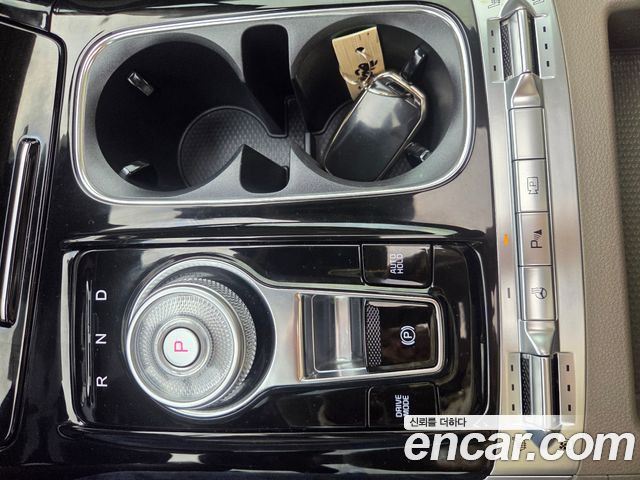 Kia Carnival (IV) Gasoline 9-Seater Noblesse 2023 — фото 15