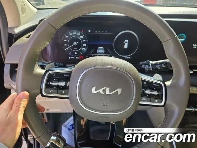 Kia Carnival (IV) Gasoline 9-Seater Noblesse 2023 — фото 22
