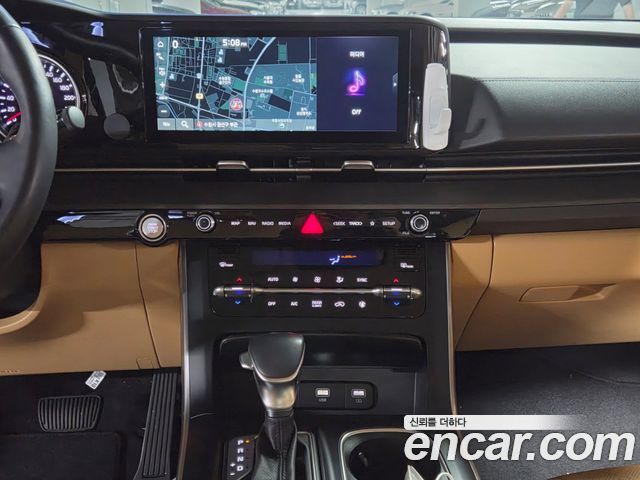 Kia Carnival (IV) Gasoline 9-Seater Prestige 2021 — фото 19