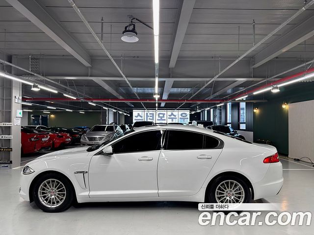 Jaguar XF 2.2D Luxury X250 2014 — фото 4
