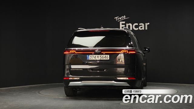 Kia Carnival (IV) Diesel 9-Seater Signature 2021 — фото 4