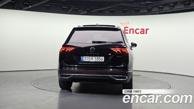 Volkswagen Tiguan (II) 2.0 TDI 4Motion Prestige 2021 — фото 4