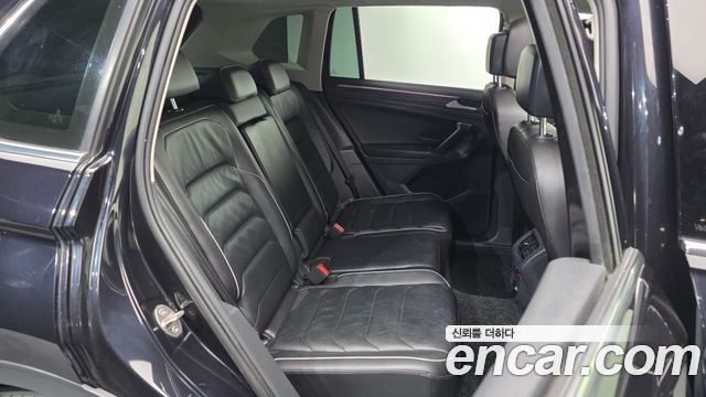Volkswagen Tiguan (II) 2.0 TDI 4Motion Prestige 2021 — фото 12