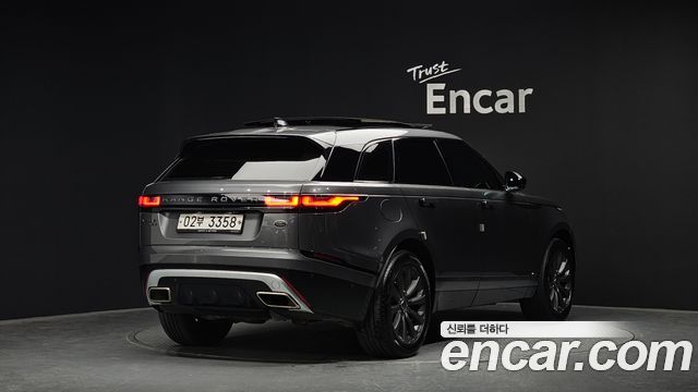 Land Rover Range Rover Velar 3.0 D300 R-Dynamic SE 2018 — фото 2