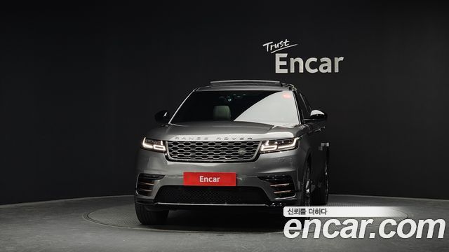 Land Rover Range Rover Velar 3.0 D300 R-Dynamic SE 2018 — фото 3
