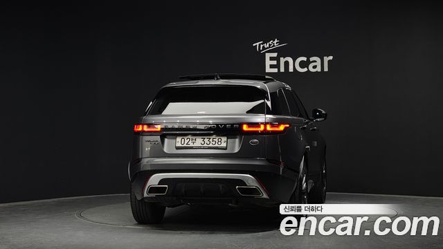 Land Rover Range Rover Velar 3.0 D300 R-Dynamic SE 2018 — фото 4
