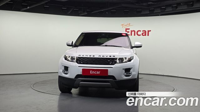 Land Rover Range Rover Evoque 2.2 SD4 Pure 2015 — фото 3
