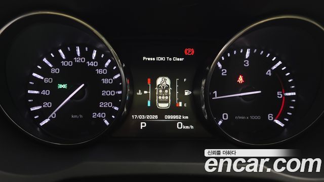 Land Rover Range Rover Evoque 2.2 SD4 Pure 2015 — фото 8