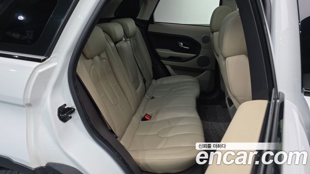 Land Rover Range Rover Evoque 2.2 SD4 Pure 2015 — фото 12