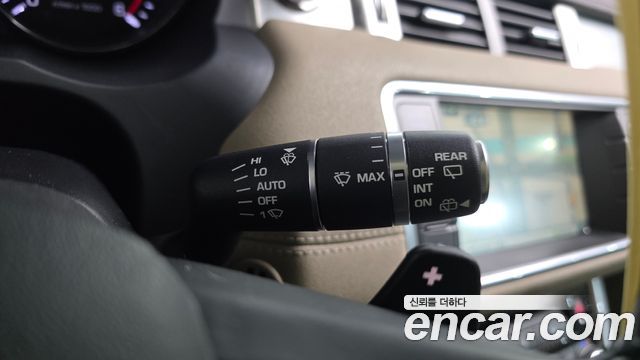 Land Rover Range Rover Evoque 2.2 SD4 Pure 2015 — фото 19