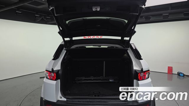Land Rover Range Rover Evoque 2.2 SD4 Pure 2015 — фото 20