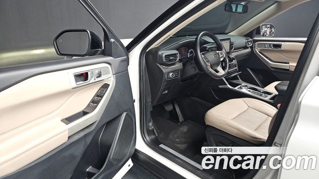 Ford Explorer (VI) 2.3 LimIted 4WD 2021 — фото 11