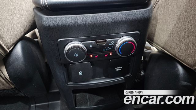 Ford Explorer (VI) 2.3 LimIted 4WD 2021 — фото 18
