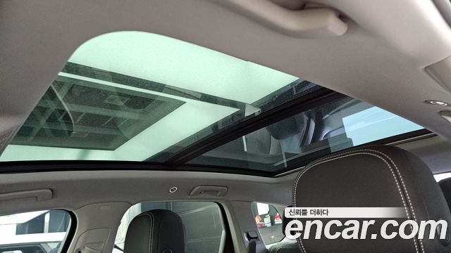 Volkswagen Touareg (III) 3.0 TDI Premium 2023 — фото 18