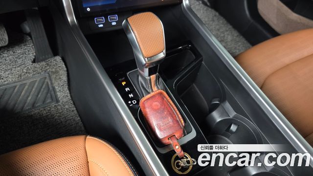 KG Mobility (SsangYong) Torres Gasoline 1.5 2WD T7 2023 — фото 9