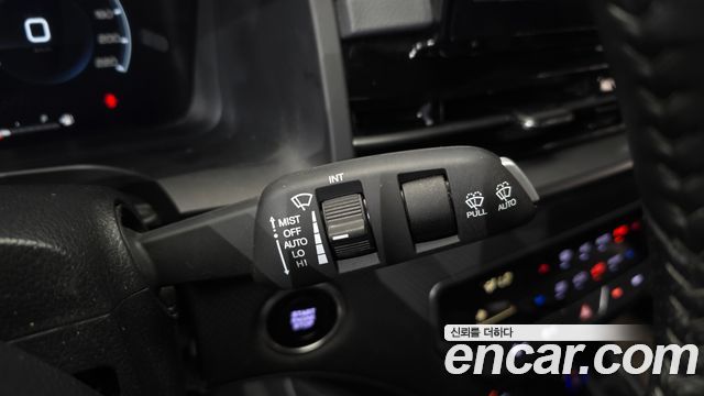KG Mobility (SsangYong) Rexton Sports Khan Diesel 2.2 4WD Culman Prestige 2024 — фото 16