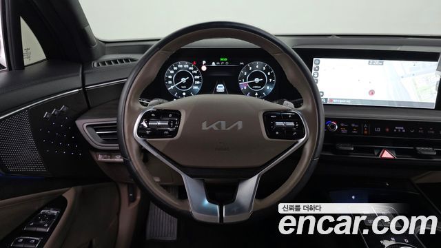 Kia K8 2.5 Gasoline 2WD Noblesse 2023 — фото 17