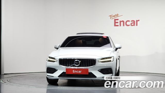 Volvo S60 (III) T5 Inscroption 2020 — фото 3