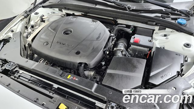 Volvo S60 (III) T5 Inscroption 2020 — фото 6