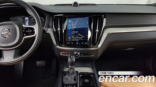 Volvo S60 (III) T5 Inscroption 2020 — фото 14