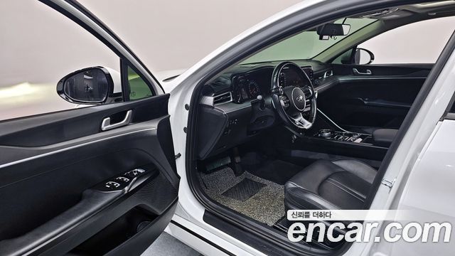 Kia K5 (III) 2.0 Prestige 2021 — фото 11