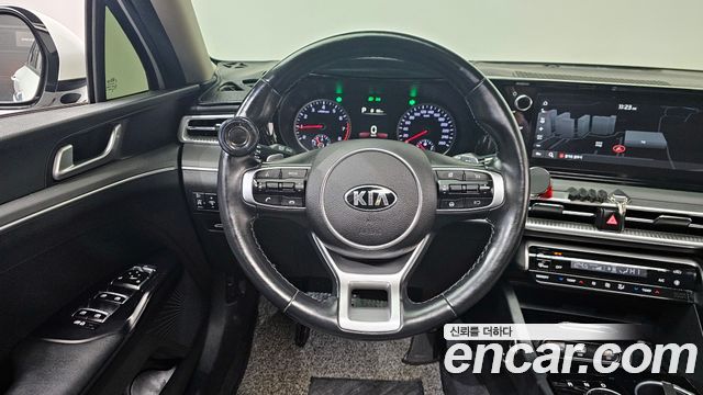Kia K5 (III) 2.0 Prestige 2021 — фото 13